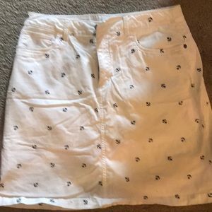 Croft and Barrow Size 4 Skort